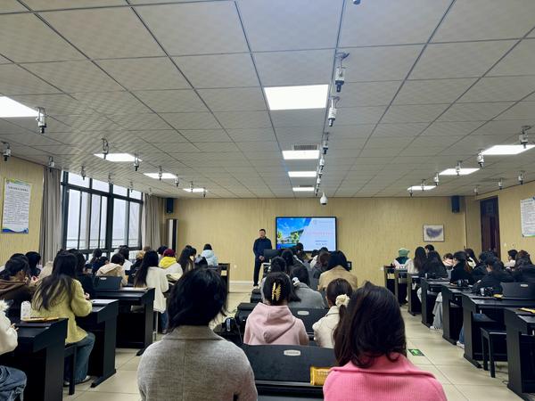 微信图片_20251029092616_1289_387